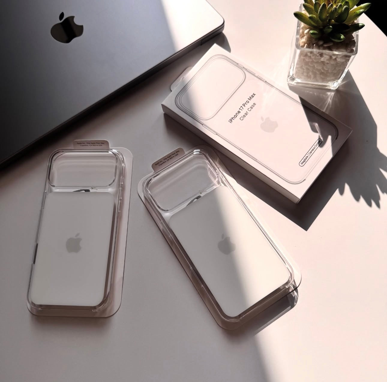Original Apple MagSafe Ic Animation Case! 